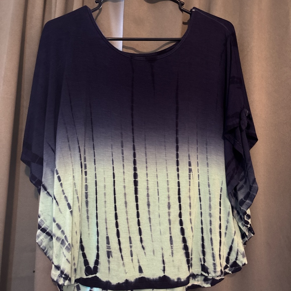 Justice Women's Ombre Top - Navy and White